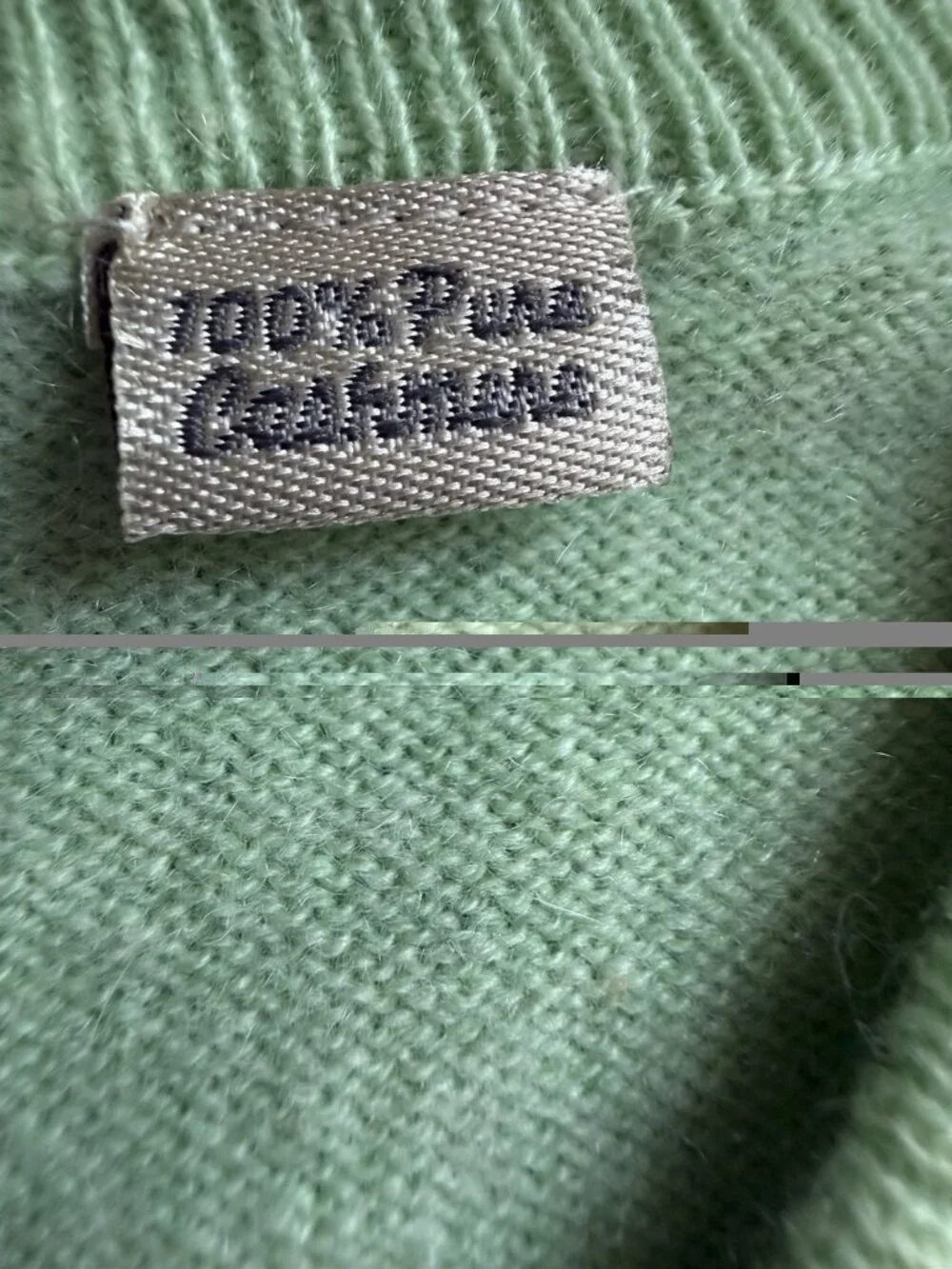 Peter Millar light lime green 100% cashmere vneck sweater L quiet luxury preppy